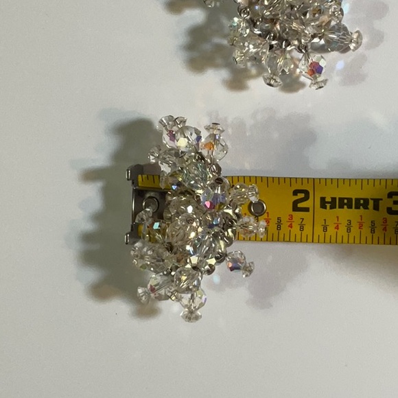 Bold Sparkling Clip Earrings Vintage - Picture 6 of 15